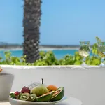 Diogenis Hotel
