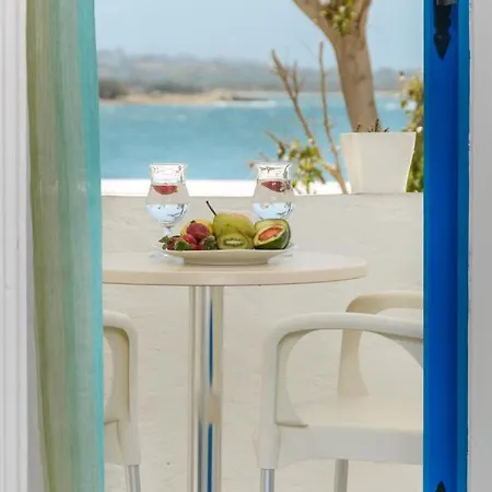 Diogenis Hotel *